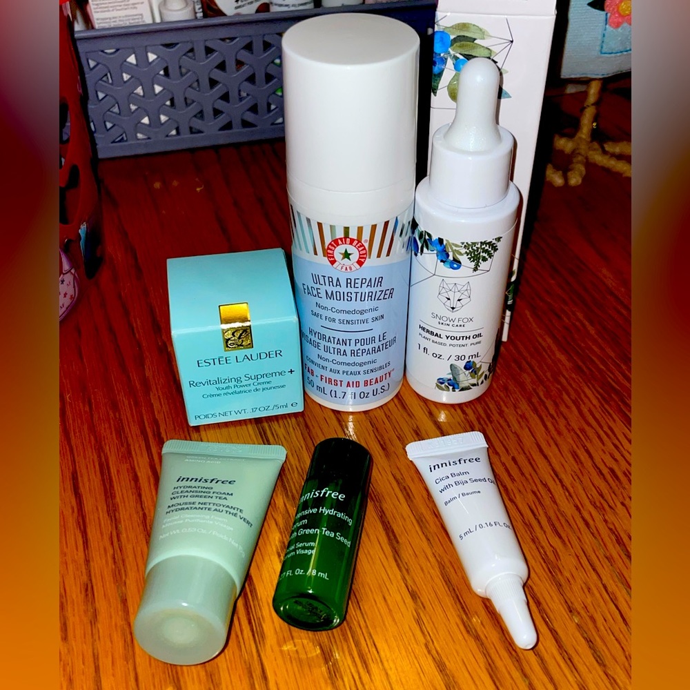 Luxury skincare bundle- First Aid Beauty; Estee Lauder and more! Two full size!